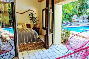 Steps to Ocean Huge Beach Villa Private Pool in Exclusive Fase 1 Playacar